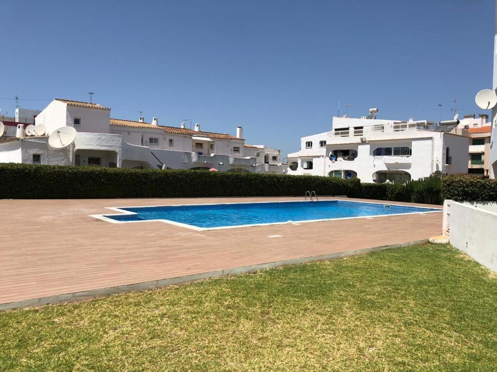 Cozy Apartment Near Oura Beach Albufeira Ngoại thất bức ảnh